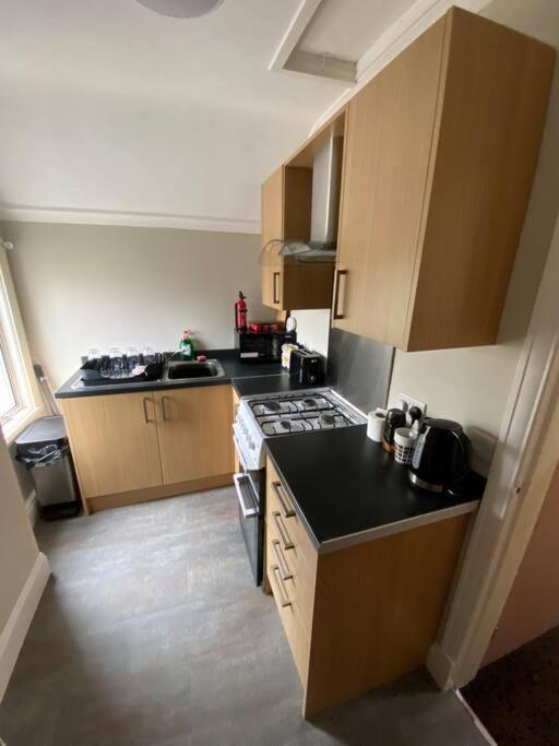 Digs Dre-Tremadog Apartment Bagian luar foto